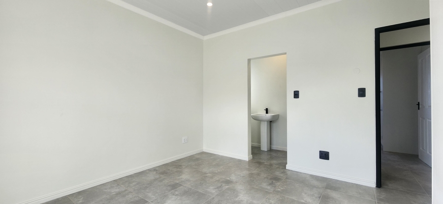 3 Bedroom Property for Sale in Bredasdorp Western Cape
